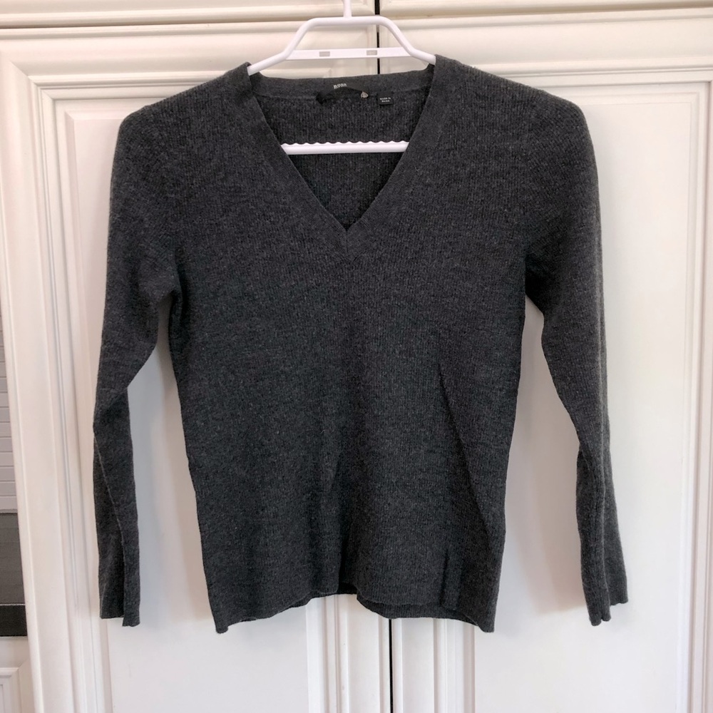 Boss women’s v-neck wool sweater